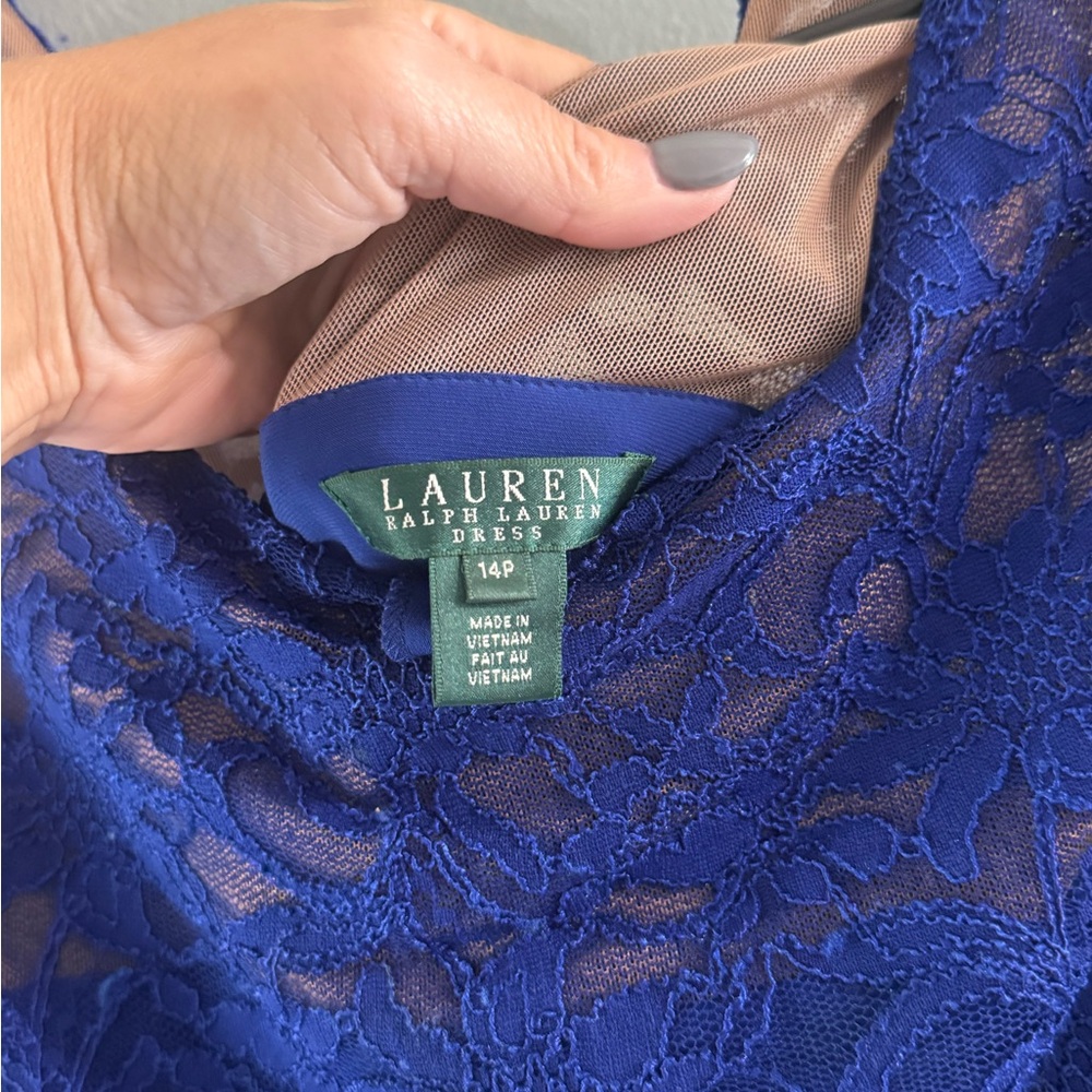 Royal Blue Floral Lace Sheath Dress Size 14 P Lauren Ralph - Picture 6 of 9